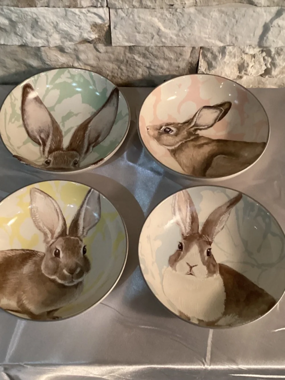 Williams Sonoma Damask Easter Bunny Plates and Bowls Set - 8 Piece Retired